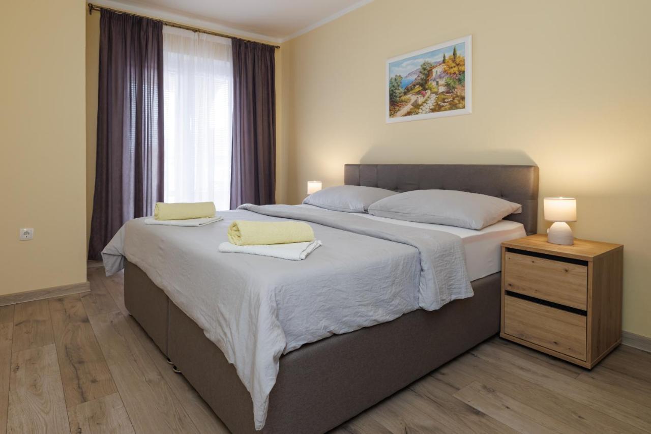 Spacious And Modern App With Big Terrace Malinska Luaran gambar